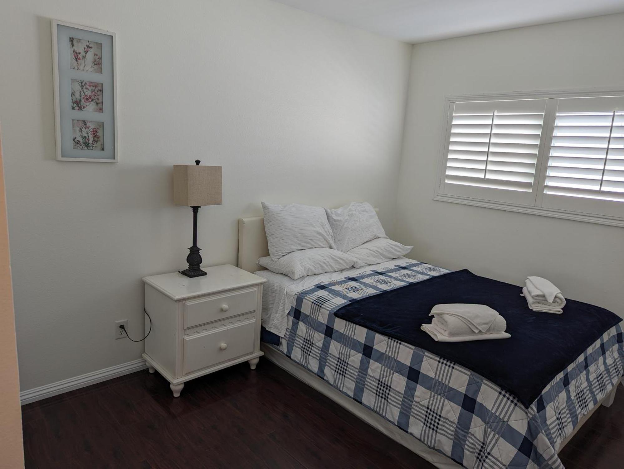 2bedroom With Den And 2ba 4 Blocks To Santa Monica Apartamento